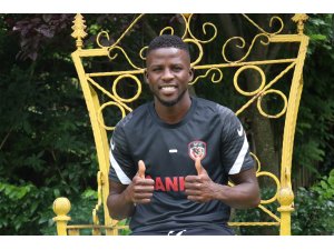 Papy Djilobodji: "Santrfor bile oynarım" - Vimarsana News