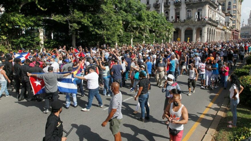 Küba’da protestolar sürüyor: Her şeyin sorumlusu ABD