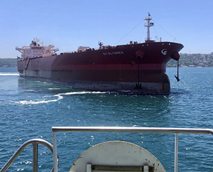 STI ELYSEES isimli tanker, İstanbul Boğazı’nda arızalandı