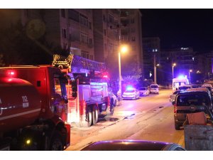 Bayram tatiline giden ailenin evi yandı - Vimarsana News