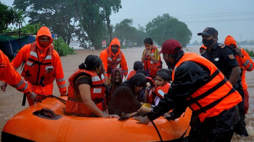 Hindistan’da sel felaketi kötüleşiyor: Ölü sayısı 125’e yükseldi