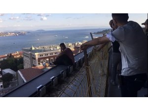 Taksim’de polisten hayat kurtaran müdahale