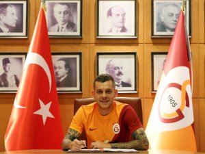 Alexandru Cicaldau: "Galatasaray’a imza attığım için çok mutluyum"