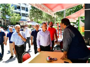 Başkan Çınar, esnafın talepleri dinledi