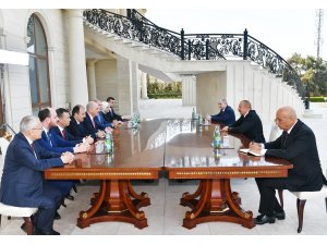 Azerbaycan Cumhurbaşkanı Aliyev, AK Parti Genel Başkanvekili Kurtulmuş’u kabul etti