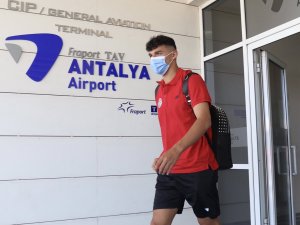 FT Antalyaspor 3 etap kamp çalışması için Erzurum’a gitti