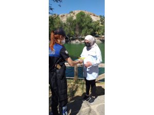 Polis ekiplerinden boğulma vakalarına karşı bilgilendirme
