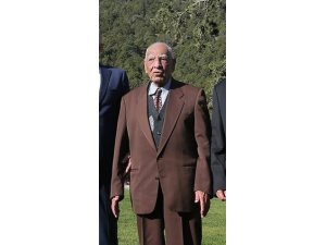 Eski Başkan Dartanel hayatını kaybetti