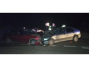 Kahramanmaraş’ta otomobiller çarpıştı: 9 yaralı