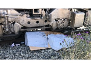 Kars’ta tren altında kalan 1 kişi hayatını kaybetti