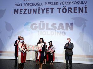 Naci Topçuoğlu MYO'daki genç yetenekler mezun oldu - Vimarsana News