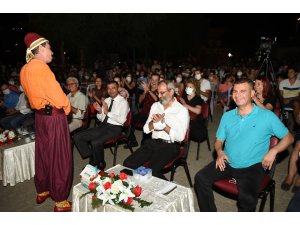 Tarsus'ta Tiyatro Akşamları başladı - Vimarsana News