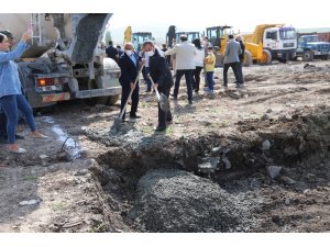 Otobüs terminalinin ilk temeli atıldı - Vimarsana News