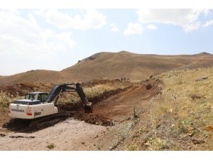Van Büyükşehir atıl gölet ve kanalları yeniden ayağa kaldırıyor