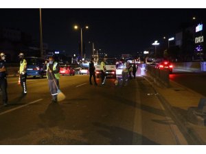 Ankara’da alt geçit girişinde otomobilin çarptığı yaya hayatını kaybetti