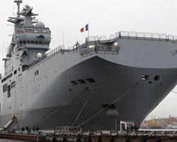 Fransa, gemilerin teslimatını askıya aldı