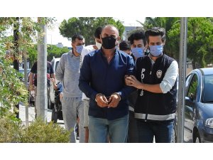 Alaçatı cinayetinde yeni gelişme: 4 şüpheli adliyede