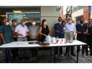 Erzincan'da CHP'den aşure dağıtımı - Vimarsana News