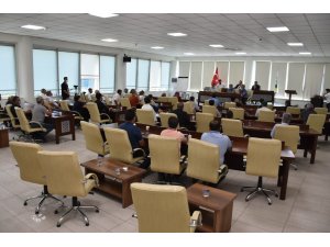 Muhtarlar ve mahalle temsilcileri konuştu, Başkan Beyoğlu dinledi