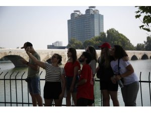 7 ülkeden 22 öğrenci Adana'ya geldi - Vimarsana News