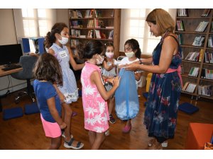Kuşadası'nda çocuklara kitap sevgisi kazandırılıyor - Vimarsana News