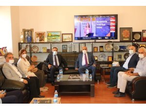 AK Parti Diyarbakır il başkanı Aydın, kentin kalkınması için istişarelerini sürdürüyor