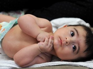 Bebeklerdeki gazın sebebi anne stresi