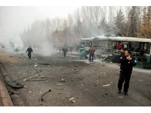 Kayseri’de askerleri taşıyan otobüse yapılan bombalı saldırının sanıklarının yargılanmasına devam edildi
