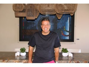 Sanatsever iş adamı otelini sanat eserleriyle süsledi, turistler hayran kaldı