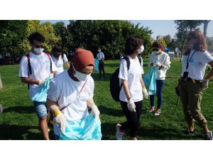 DeFacto’dan Uluslararası Kıyı Temizleme Günü’nde anlamlı etkinlik