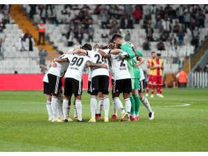 Beşiktaş, 27 sezon sonra Adana Demirspor karşısında