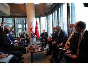 Cumhurbaşkanı Erdoğan, New York’ta yeni açılan Türkevi Binası’nda İngiltere Başbakanı Boris Johnson’ı  kabul etti