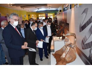 Çelik ve Yaşam Heykel Yarışması’nda dereceye giren eserler görücüye çıktı
