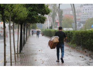 Zonguldak’ta sağanak yağış etkili oldu