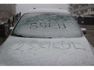Bolu’ya yılın ilk karı düştü