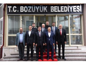 Genel Başkan yardımcılarından Başkan Bakkalcıoğlu’na ziyaret