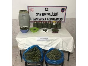 Bafra’da 10 kilo kubar esrar ele geçirildi