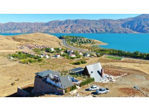 Göl manzaralı bungalov evler Elazığ’ın turizmine katkı sağlayacak