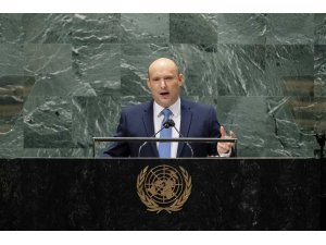 İsrail Başbakanı Bennett: “İran nükleer programında tüm kırmızı çizgileri aştı”