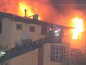 Karaman'da yangın: 4 ölü, 1 yaralı
