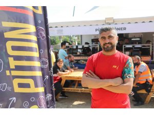 "Piton Döner" Adana Lezzet Festivali’ne damga vurdu