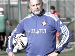Çorum FK antrenörü Bülent Üstüner, korona vürüse yenik düştü
