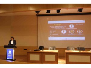 ‘Malezya, Umman ve Türkiye’de Okullarda Din Öğretimi’ konulu panel SAÜ’de düzenlendi