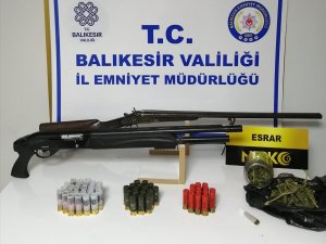 Balıkesir’de polisten 51 şahsa gözaltı