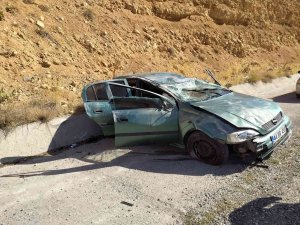 Malatya’da takla atan aracın sürücüsü yaralandı