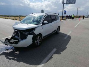 Isparta’da otomobil ile pat pat aracı çarpıştı: 1 ölü