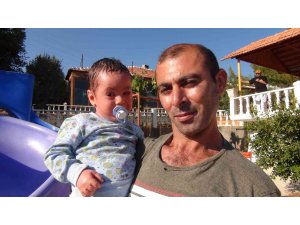 "Ölür" denilen balık pulu hastası küçük Rehime şifayı Türkiye’de buldu