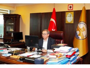 Prof. Dr. Tabakoğlu: "Önce insanları irşat ettiler"