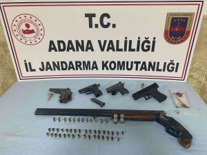 Kozan’da silah ticareti yapan zanlı yakalandı