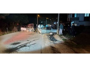Kocaeli’de 2 otomobil çarpıştı: 2 yaralı